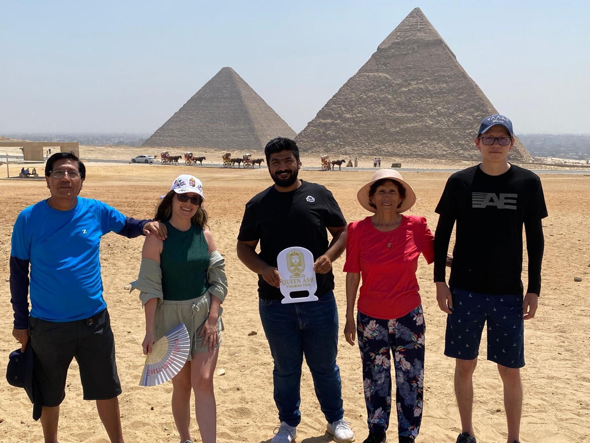 Queen Ash Pyramid View Inn Kafrat al Jabal Exterior photo
